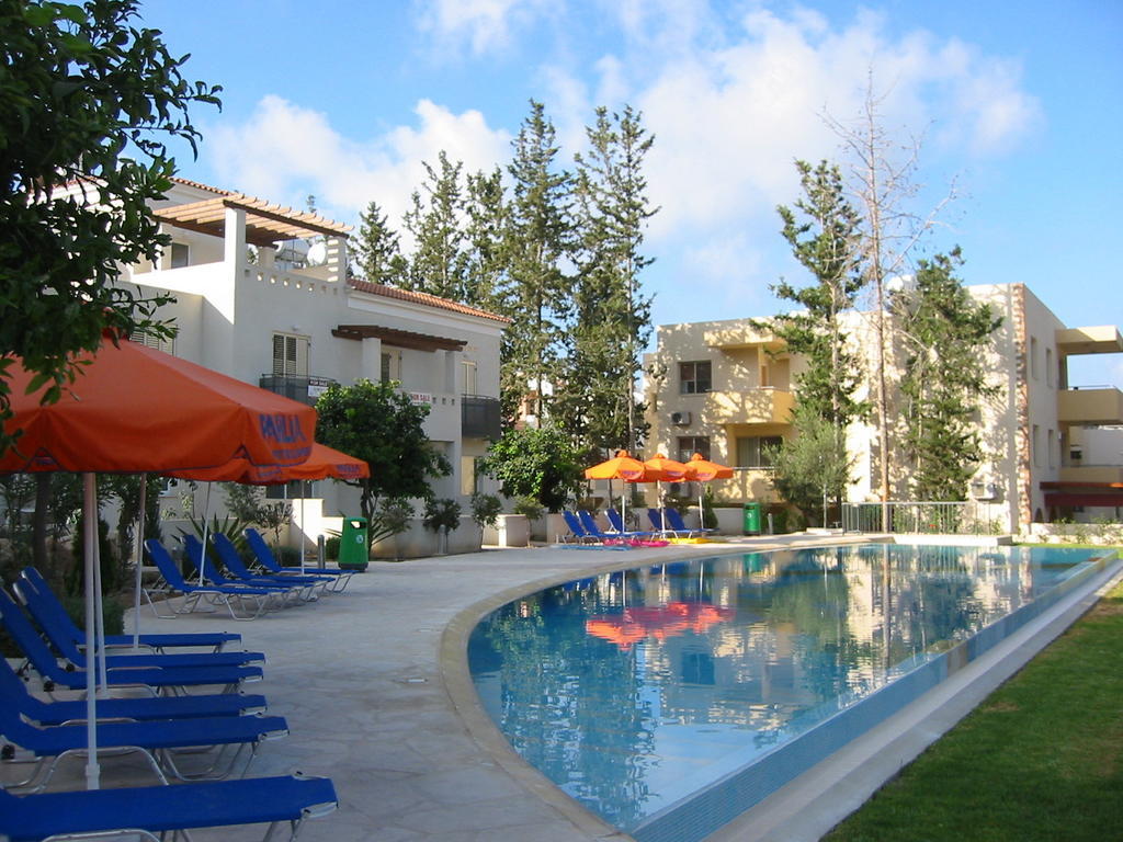 Hesperides Gardens Villa Paphos 外观 照片